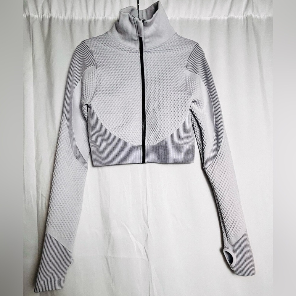 Bella Movement Womens Small Gray Workout Crop Top Long Sleeve Jacket Mock Neck